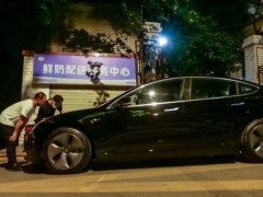 拼多多和特斯拉，誰(shuí)在保護(hù)中國(guó)人買(mǎi)便宜貨的權(quán)利？