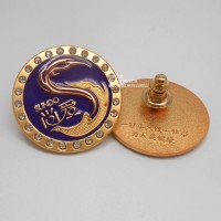 皇冠鑲鉆徽章、金屬襟章、公司LOGO胸針胸徽生產(chǎn)廠